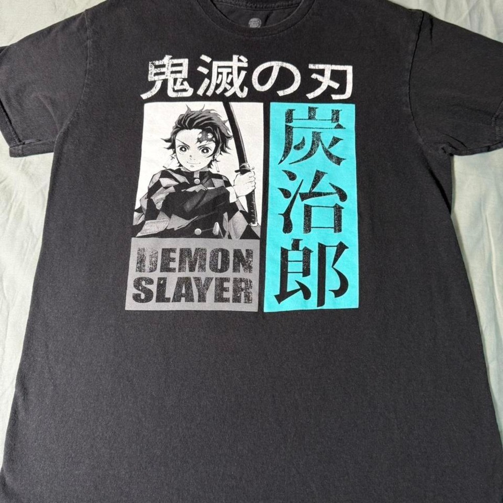 Demon Slayer Tanjiro Graphic T-Shirt Black‎ Anime Tee Size L
